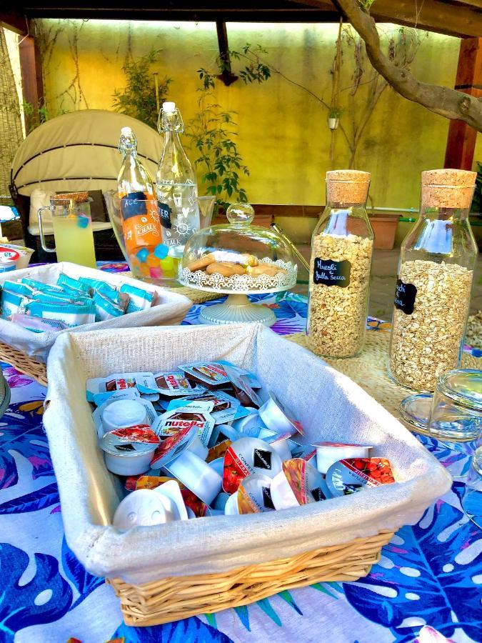 Maeva Guesthouse Muravera Kültér fotó