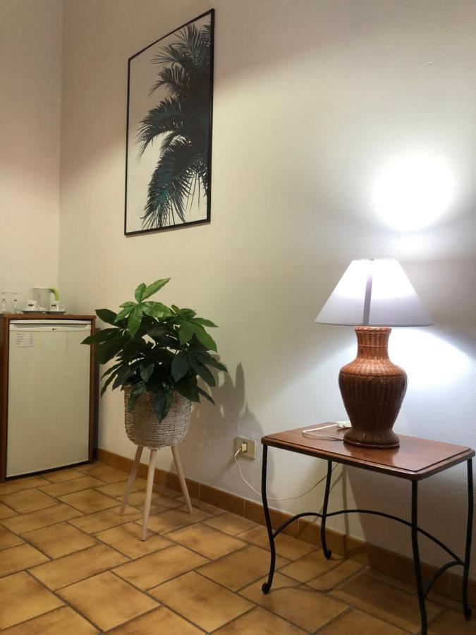 Maeva Guesthouse Muravera Kültér fotó