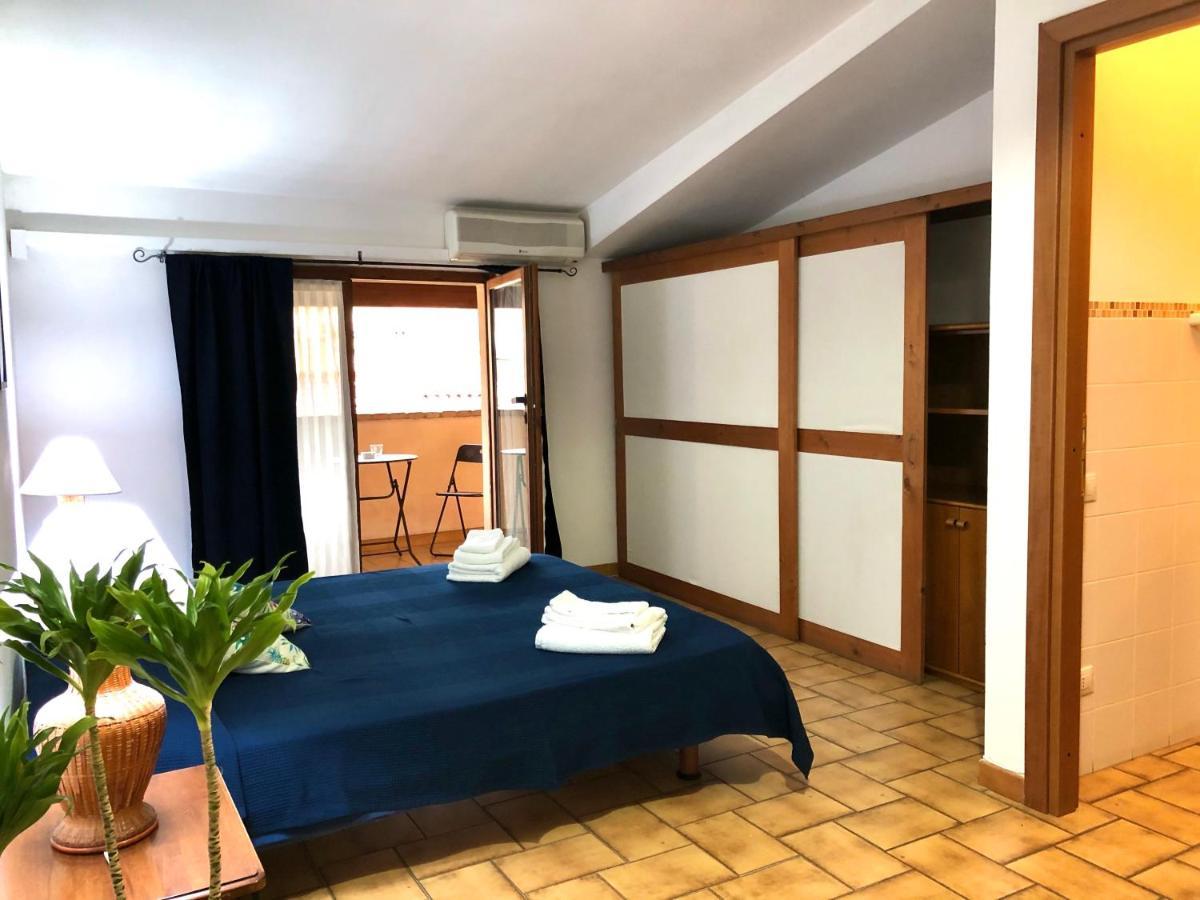 Maeva Guesthouse Muravera Kültér fotó